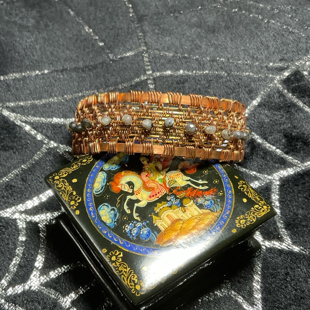Labradorite bracelet